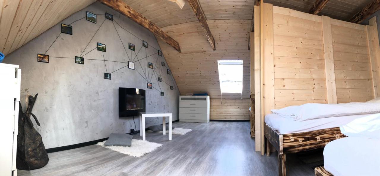 Domek w Karkonoszach pod Zamkiem Chojnik Jelenia Góra Zewnętrze zdjęcie